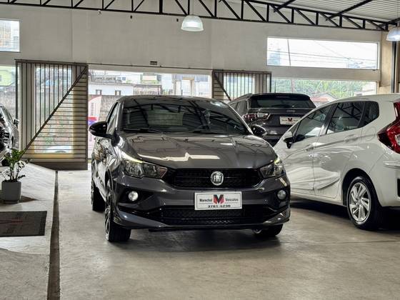 FIAT CRONOS 1.8 E.TORQ FLEX HGT AT6 FIAT CRONOS 1.8 E.TORQ FLEX HGT AT6